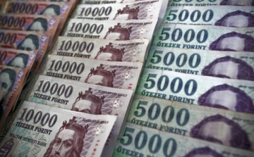 Csalást kíséreltek 33 millió forint értékben