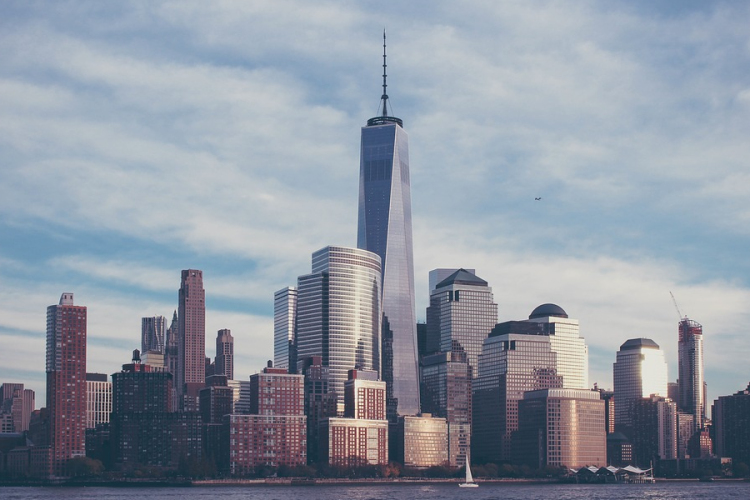 New York polgármestere az acélból és üvegből épülő felhőkarcolók betiltását ígéri