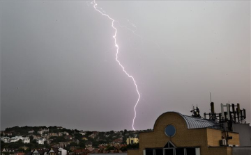 Fesztiválokat állított le a vihar