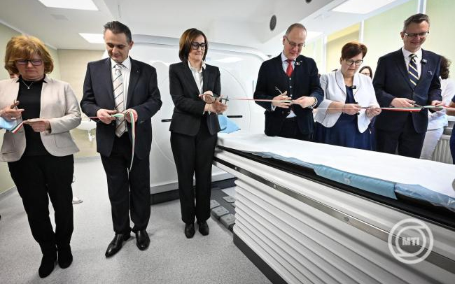 Navracsics Tibor: az ajkai a Dunántúl egyik legversenyképesebb kórháza