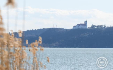 Napos, az átlagosnál enyhébb, tavaszias idő várható március első hetében